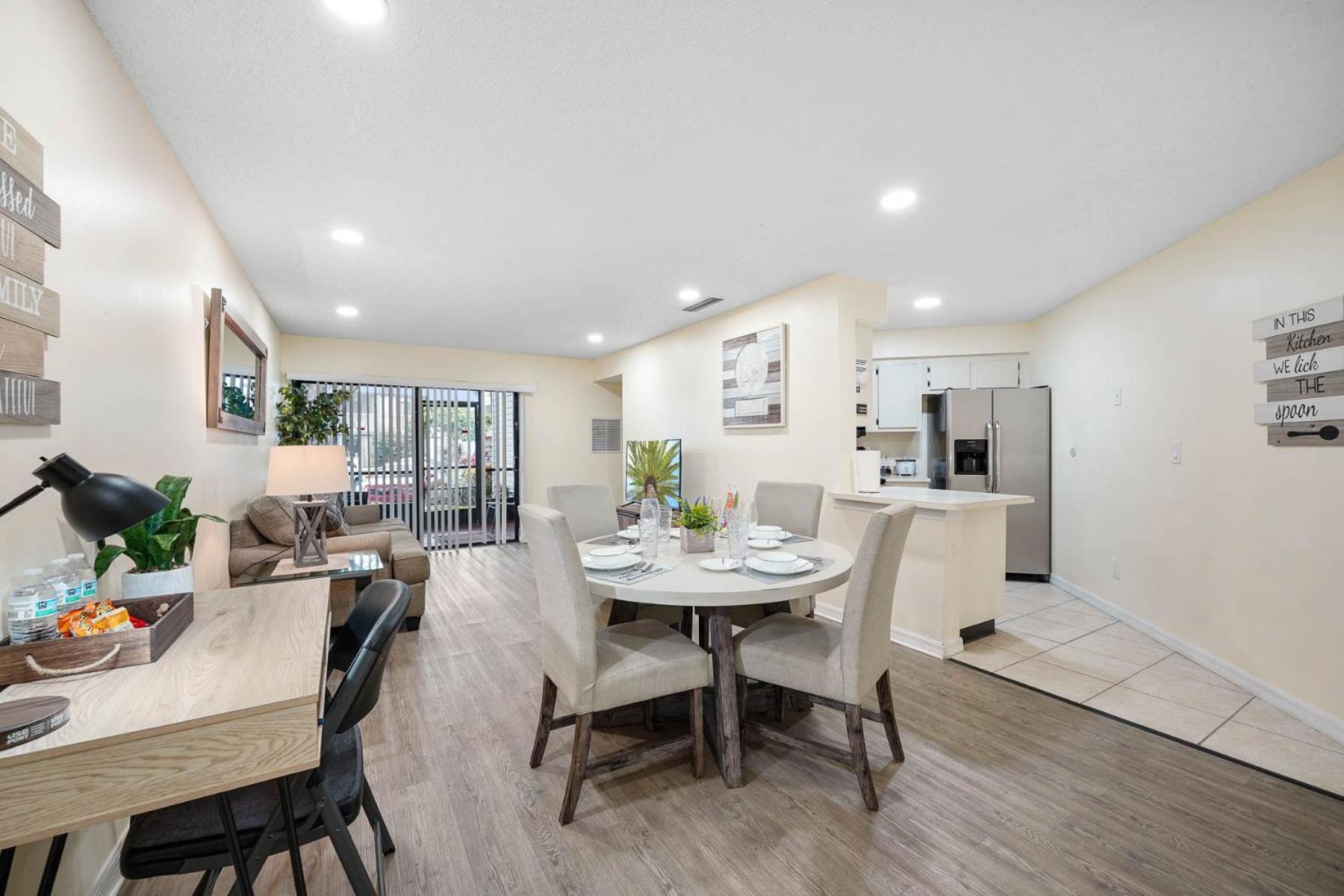 Apartment Vacational 3919 *